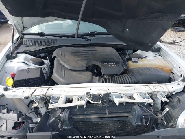 2C3CCAEG8KH536102 Chrysler 300 Limited