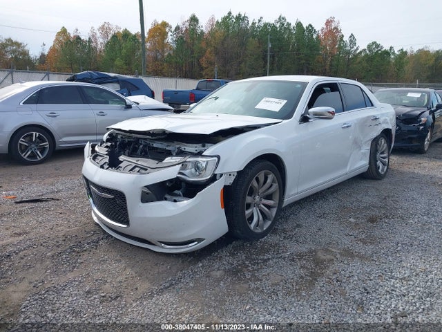 2C3CCAEG8KH536102 Chrysler 300 Limited
