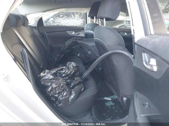 KIA Forte Lxs 2019 3KPF24AD2KE127243 Image 8