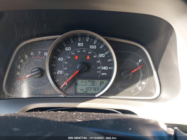 2013 TOYOTA RAV4 XLE VIN: 2T3RFREV0DW018661