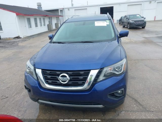 5N1DR2MN0HC632821 Nissan Pathfinder Platinum