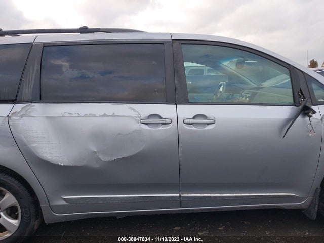 2012 TOYOTA SIENNA LE V6 8 PASSENGER VIN: 5TDKK3DC3CS261665