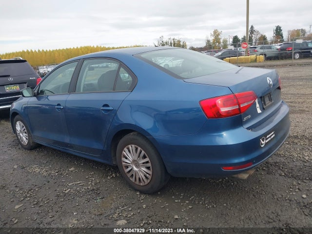 3VW2K7AJXFM407913 Volkswagen Jetta 2.0l S