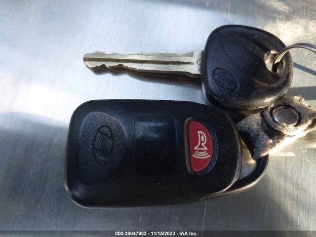 2015 HYUNDAI ELANTRA SE VIN: 5NPDH4AE9FH649254
