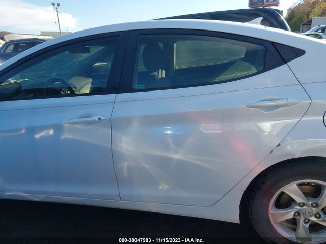 2015 HYUNDAI ELANTRA SE VIN: 5NPDH4AE9FH649254