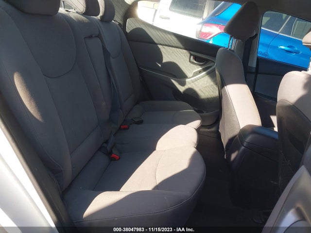 2015 HYUNDAI ELANTRA SE VIN: 5NPDH4AE9FH649254