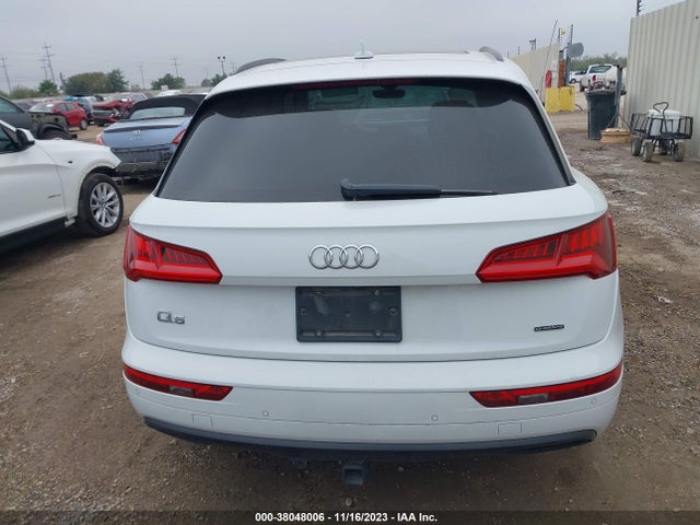 WA1CNAFY1K2057844 Audi Q5 45 Premium
