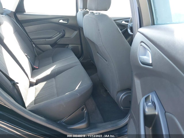 2017 FORD FOCUS SE VIN: 1FADP3F20HL288464