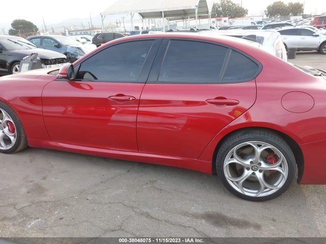 ZARFAMBN3K7606836 Alfa Romeo Giulia Ti Sport Rwd