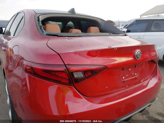 ZARFAMBN3K7606836 Alfa Romeo Giulia Ti Sport Rwd