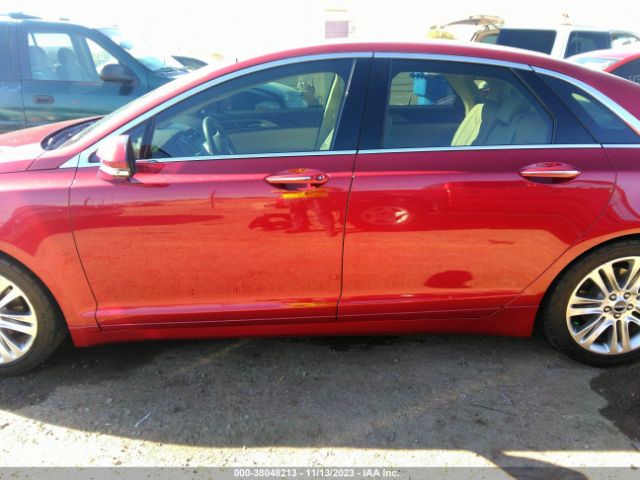 3LN6L2LU6ER811574 Lincoln MKZ HYBRID