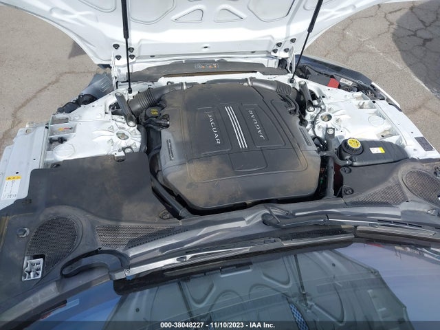 2018 JAGUAR F-TYPE SAJDD1EV9JCK50645 Photo 9