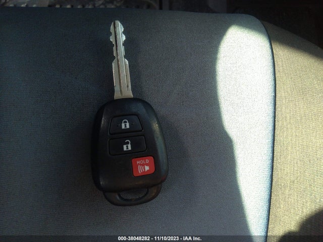 JTLZE4FE1FJ079060 Scion Xb 686 Parklan Edition