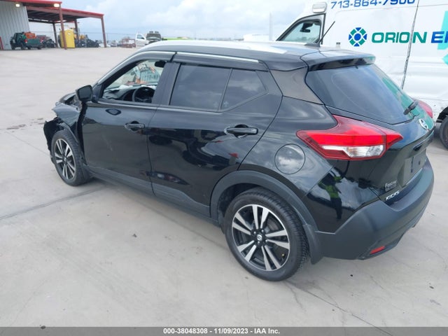 Nissan KICKS SV 2018 3N1CP5CU8JL530938 Image 3