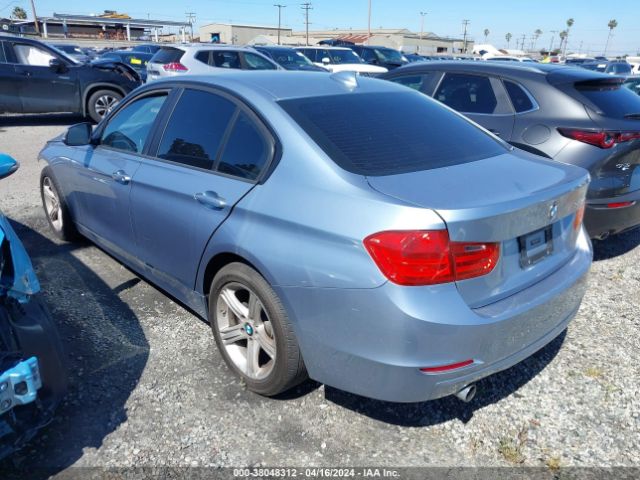 WBA3B1C50EK131068 BMW 320i