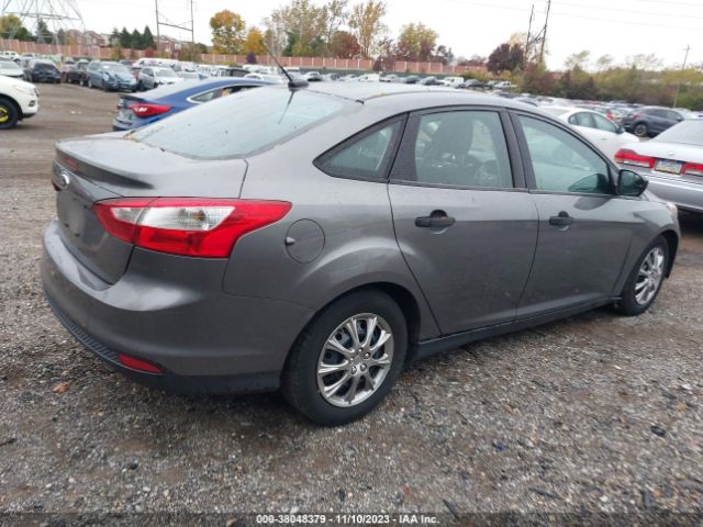 1FADP3E26EL228461 Ford FOCUS S
