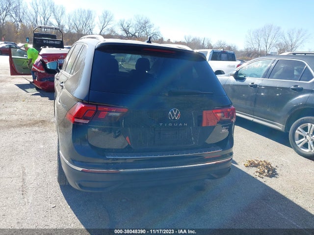 3VV2B7AX4NM173906 Volkswagen Tiguan 2.0t Se