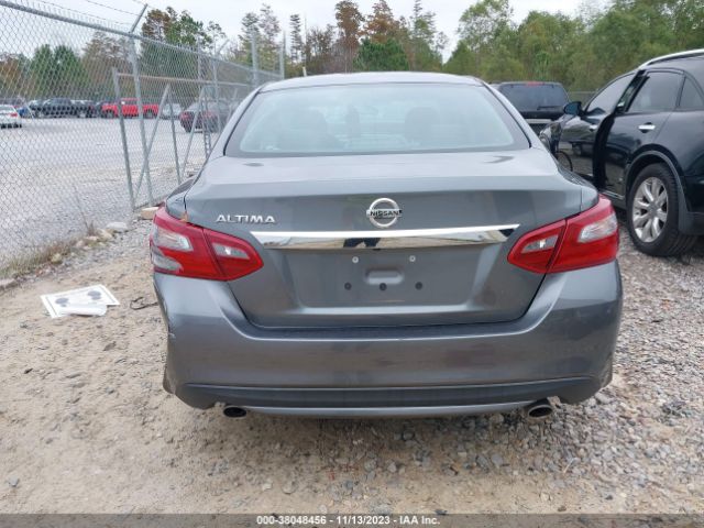 1N4AL3AP8JC212420 Nissan Altima 2.5 S