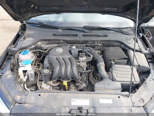 3VW2K7AJ3FM292510 Volkswagen Jetta 2.0l S