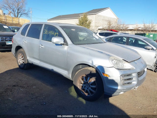 2010 PORSCHE CAYENNE WP1AA2AP6ALA08384 Photo 0