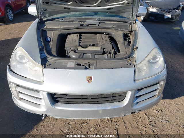2010 PORSCHE CAYENNE WP1AA2AP6ALA08384 Photo 9