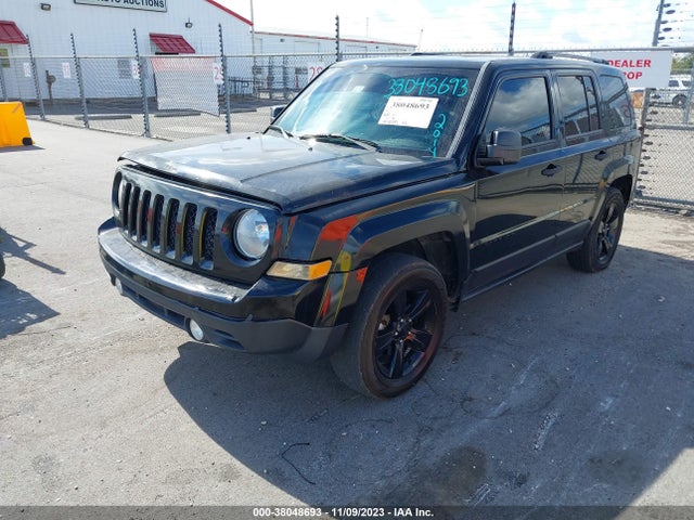1C4NJPBA8ED853182 Jeep Patriot Altitude