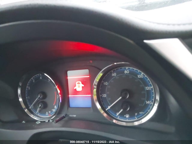 2019 TOYOTA COROLLA LE VIN: 2T1BURHE1KC187579