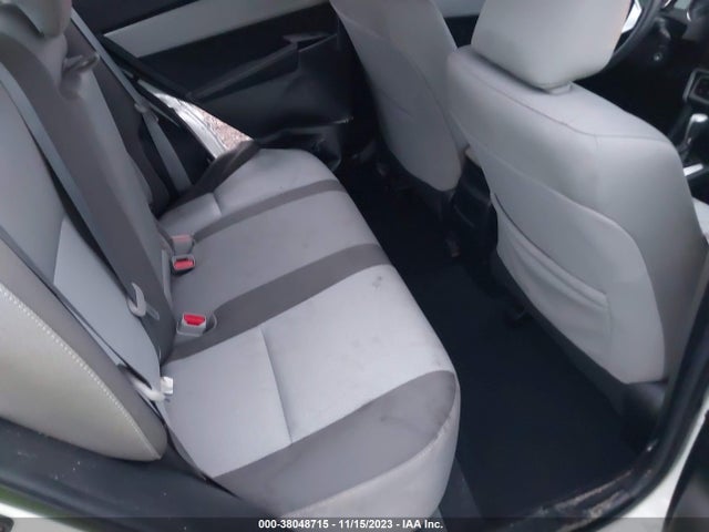 2019 TOYOTA COROLLA LE VIN: 2T1BURHE1KC187579
