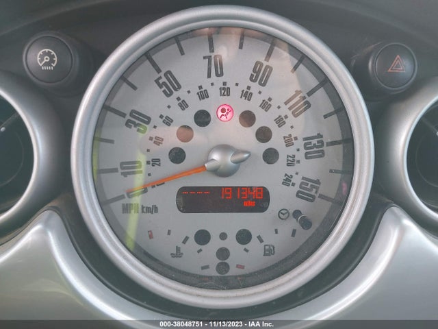 2006 MINI COOPER WMWRC33506TJ75182 Photo 6