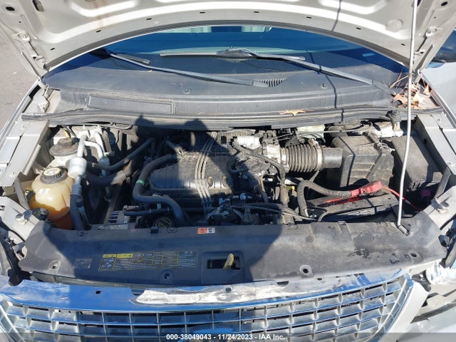 2005 FORD FREESTAR LIMITED VIN: 2FMDA58255BA22319