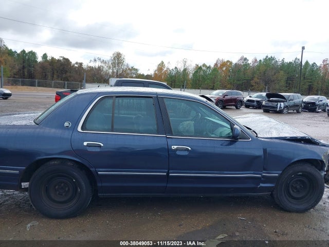 1996 MERCURY GRAND MARQUIS GS VIN: 2MELM74W5TX672326