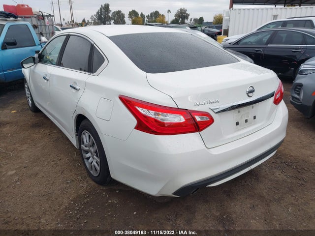 Nissan Altima 2017 1N4AL3AP5HN337678 Image 16