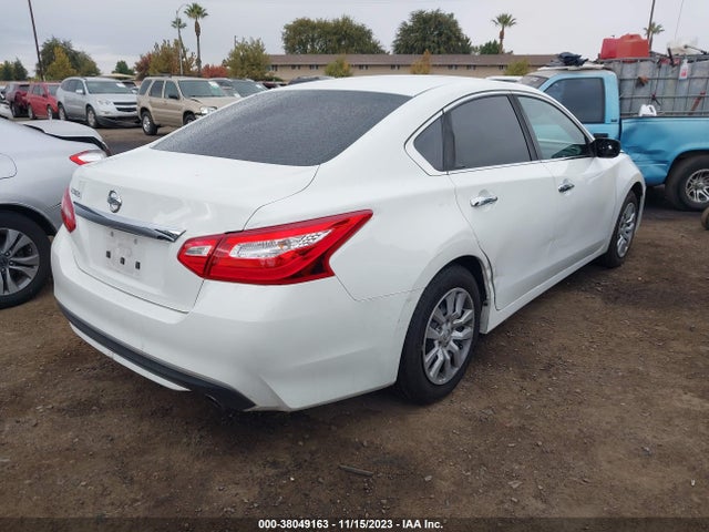 Nissan Altima 2017 1N4AL3AP5HN337678 Image 17
