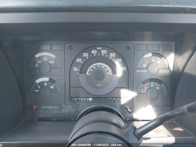 1988 CHEVROLET GMT-400 C1500 VIN: 1GCDC14K4JE191453