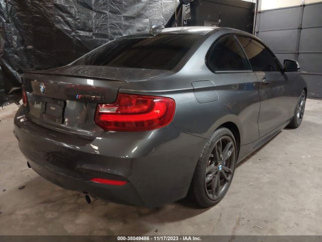 2016 BMW M235I WBA1J9C51GV371675 Photo 3