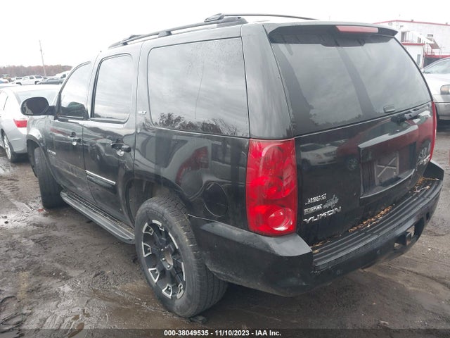 2007 GMC YUKON SLT VIN: 1GKFC13047R302081
