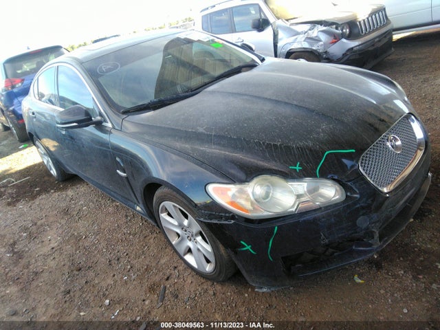 2011 JAGUAR XF SAJWA0FB6BLR82202 Photo 0