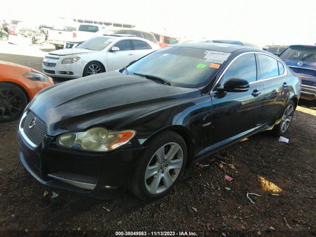 2011 JAGUAR XF SAJWA0FB6BLR82202 Photo 1