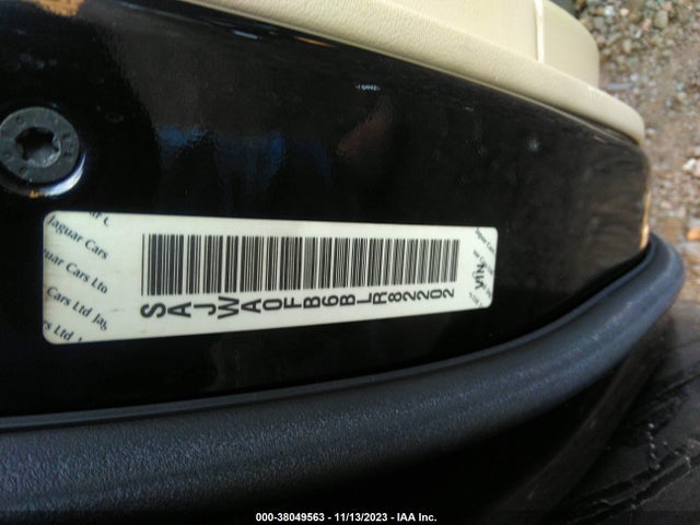 2011 JAGUAR XF SAJWA0FB6BLR82202 Photo 8