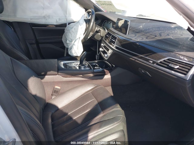 BMW 740I 2019 WBA7E2C52KB216763 Image 5