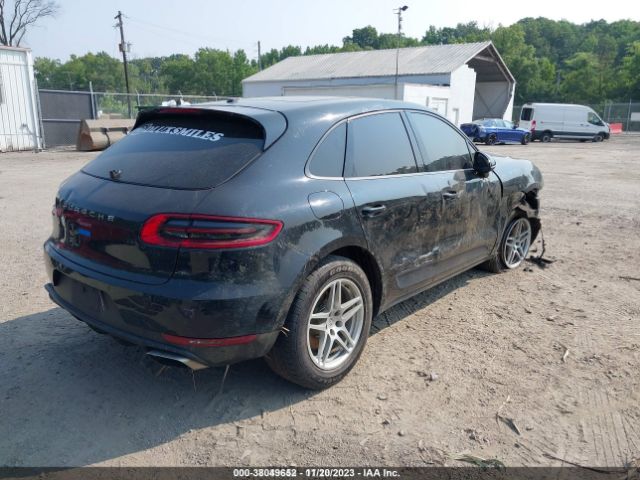 2018 PORSCHE MACAN WP1AA2A57JLB00831 Photo 3