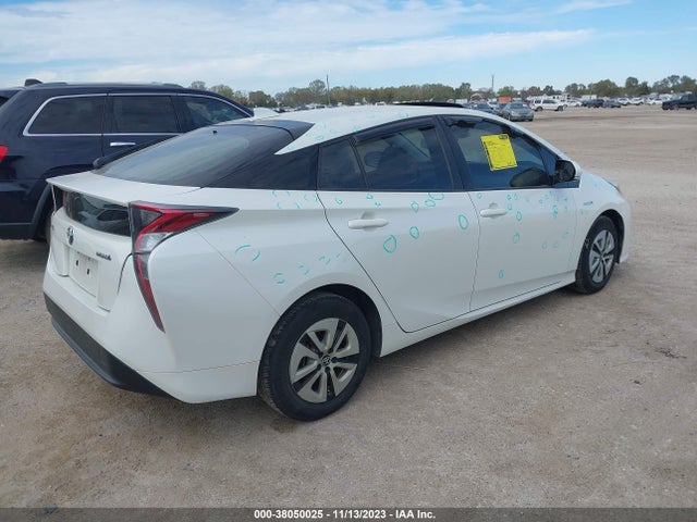 Toyota Prius Four 2017 JTDKARFU3H3032925 Image 4
