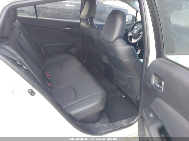 Toyota Prius Four 2017 JTDKARFU3H3032925 Image 8