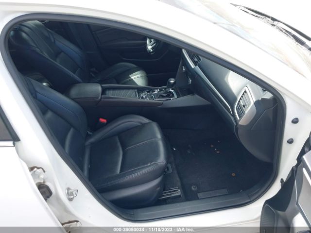 3MZBN1V38JM251444 Mazda Mazda3 Touring