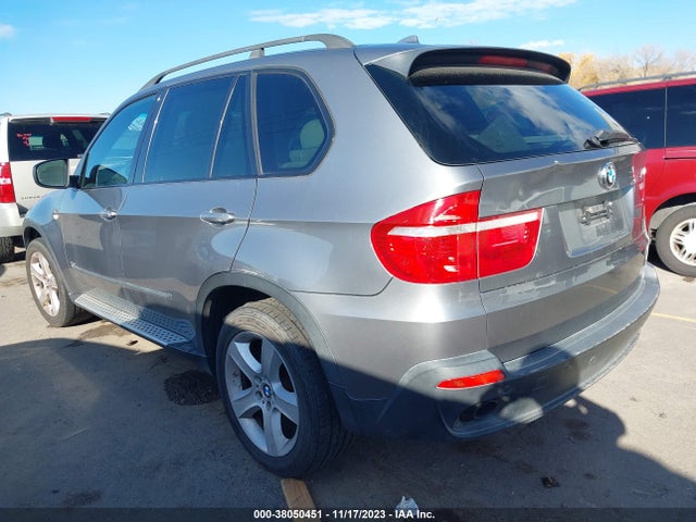 2008 BMW X5 3.0SI VIN: 5UXFE43588L002937