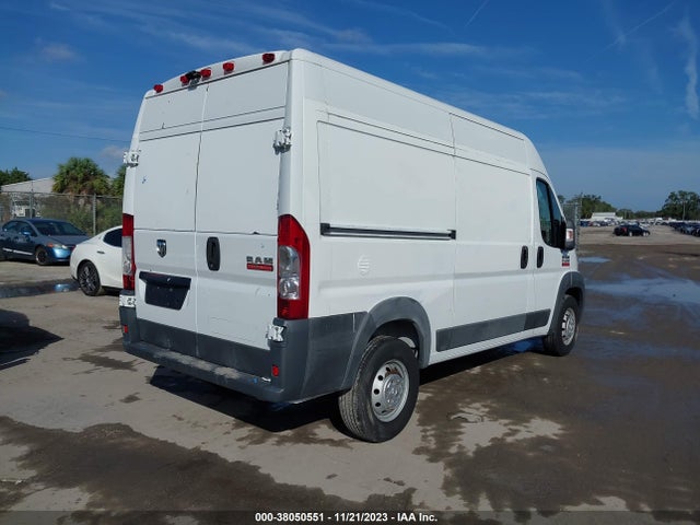 RAM Promaster 1500 2014 3C6TRVBG2EE107521 Image 4