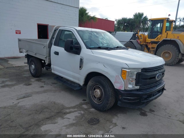 2017 FORD F-250 XL VIN: 1FDBF2A67HEC81827