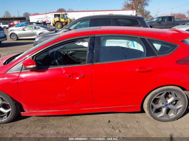1FADP3L9XGL343535 Ford FOCUS ST