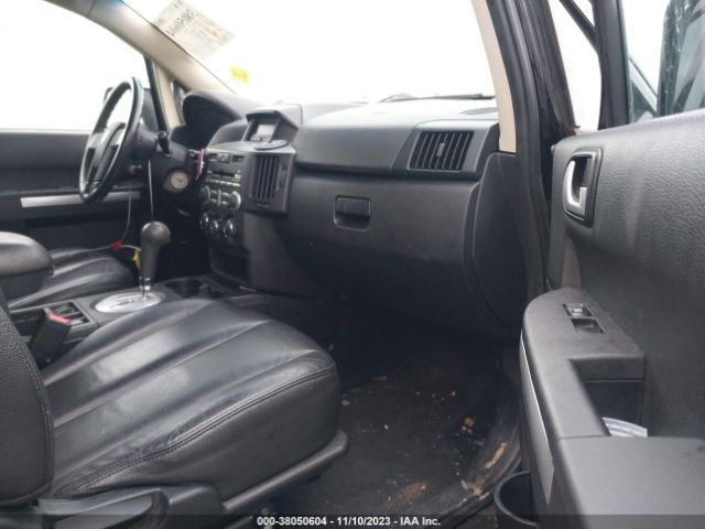 2010 MITSUBISHI ENDEAVOR 4A4JN3AS6AE015011 Photo 4