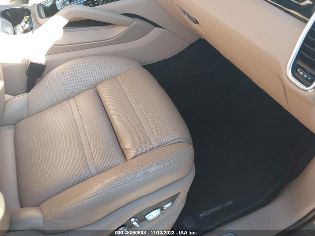 2020 PORSCHE CAYENNE WP1AA2AY3LDA06999 Photo 4